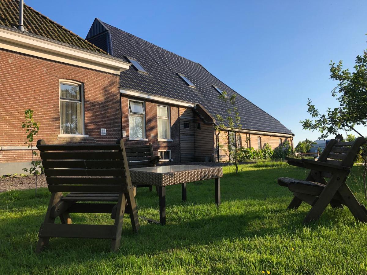Onder De Boom Bed & Breakfast Gerkesklooster Exterior foto